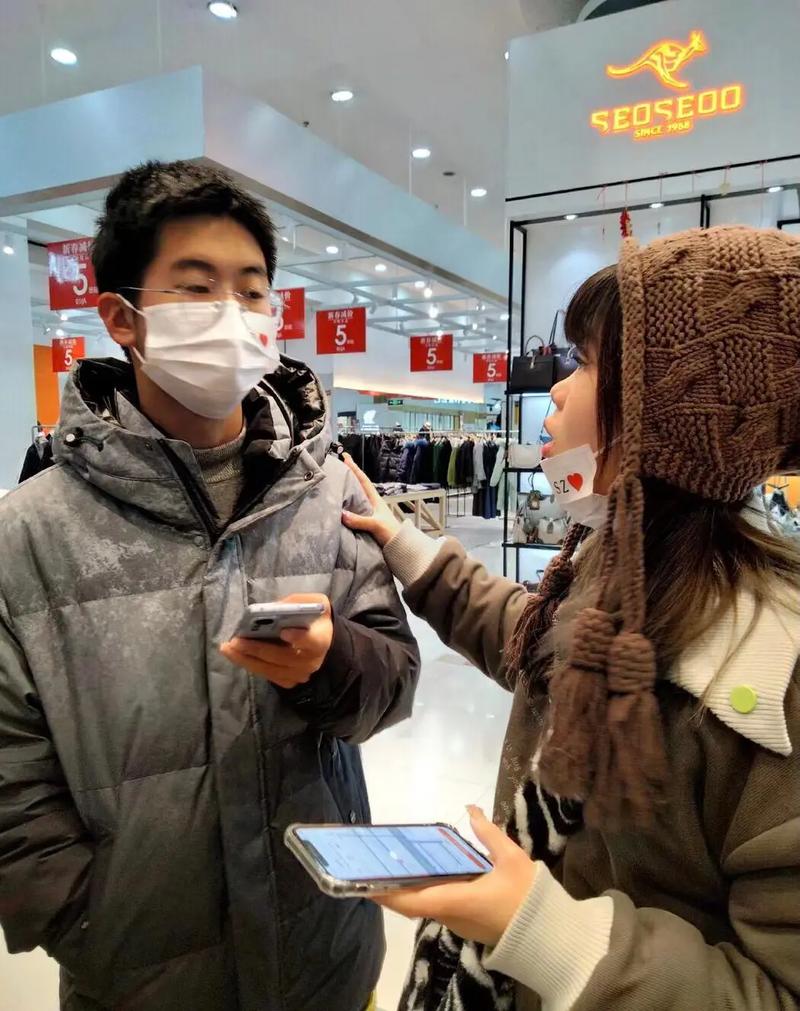 姐弟昨日路透,碗友太会拍了!