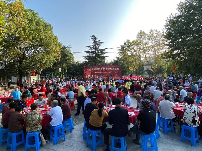 泰兴延令街道:千碗寿面满满家国情